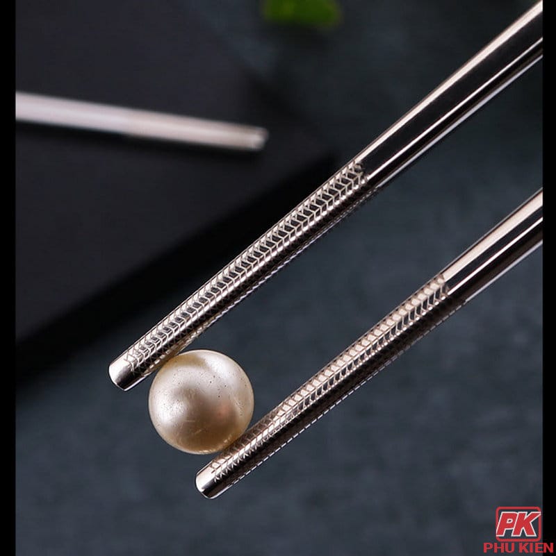 Đũa inox 304 Hàn Quốc mạ Titan chống trơn trượt cao cấp (5 đôi) 3 Đũa inox 304 Hàn Quốc mạ Titan chống trơn trượt cao cấp (5 đôi) - Ảnh 3