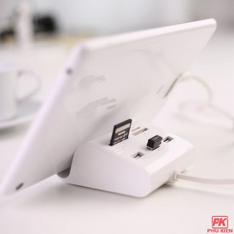 Bộ chia 3 cổng USB Ugreen 30340 tích hợp OTG đọc thẻ nhớ 2 Bộ chia 3 cổng USB Ugreen 30340 tích hợp OTG đọc thẻ nhớ - Ảnh 2