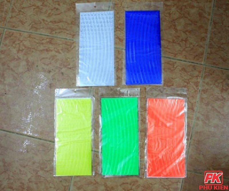 Miếng dán phản quang vành Xe 3 Miếng dán phản quang vành Xe - Ảnh 3